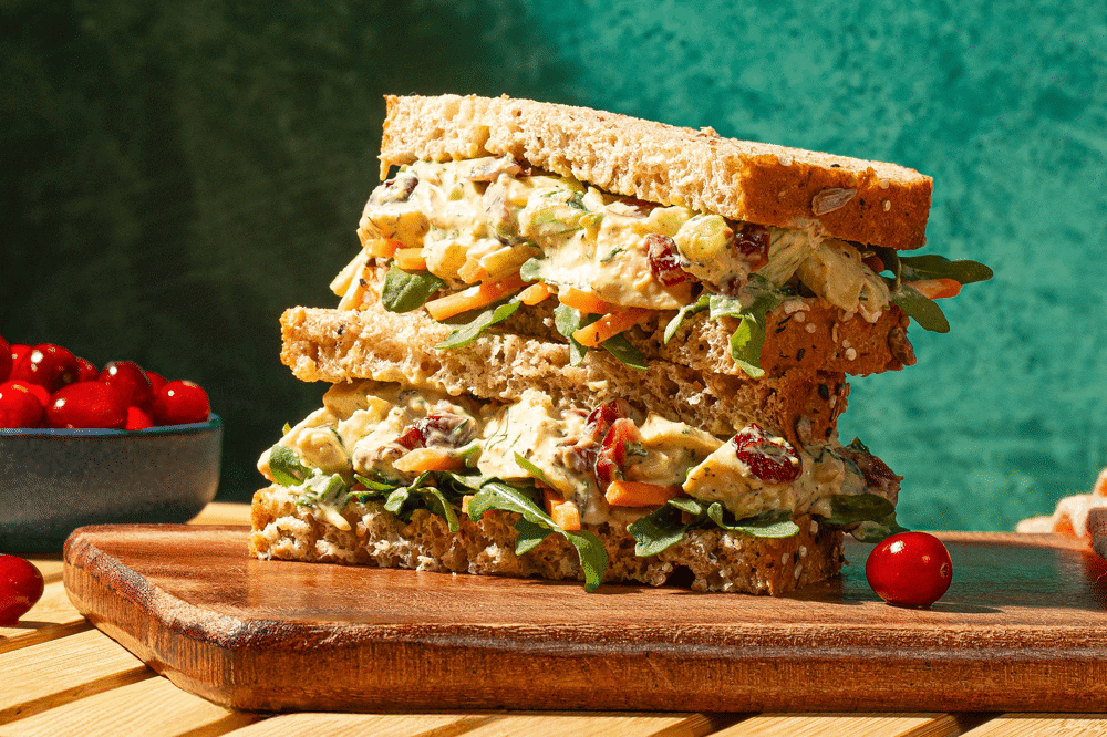 Cranberry Chicken Salad Sandwich(M)